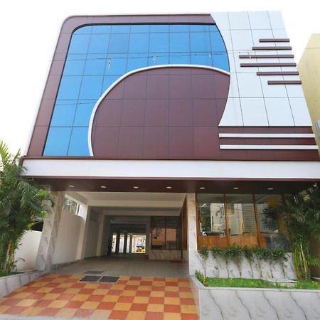 Fabexpress Nk Exotica Hotell Chennai Eksteriør bilde